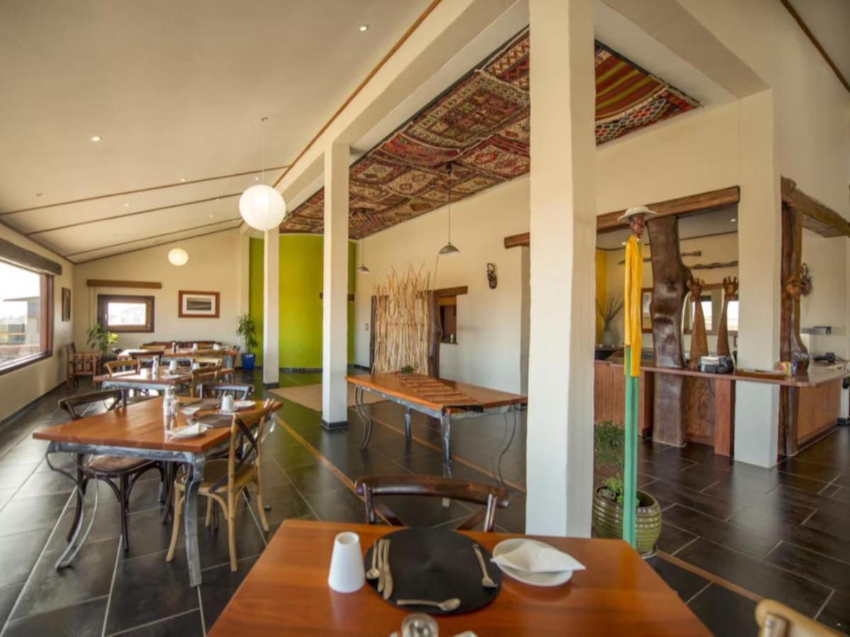 Desert Breeze Lodge Swakopmund Luaran gambar