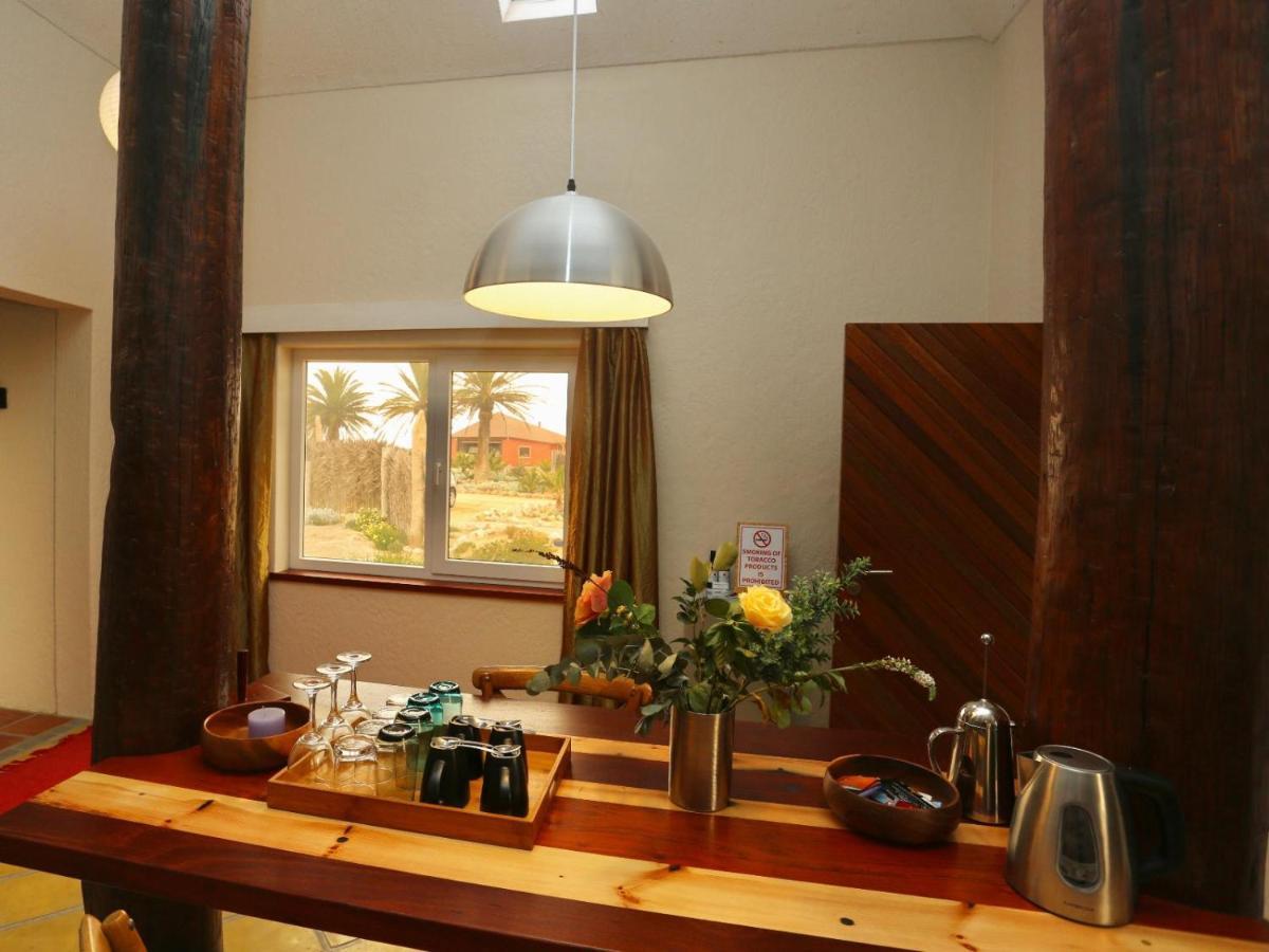 Desert Breeze Lodge Swakopmund Luaran gambar