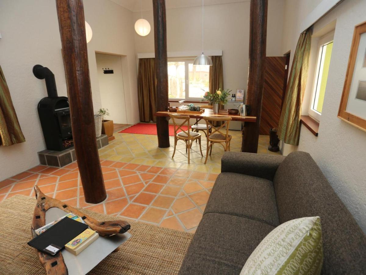 Desert Breeze Lodge Swakopmund Luaran gambar