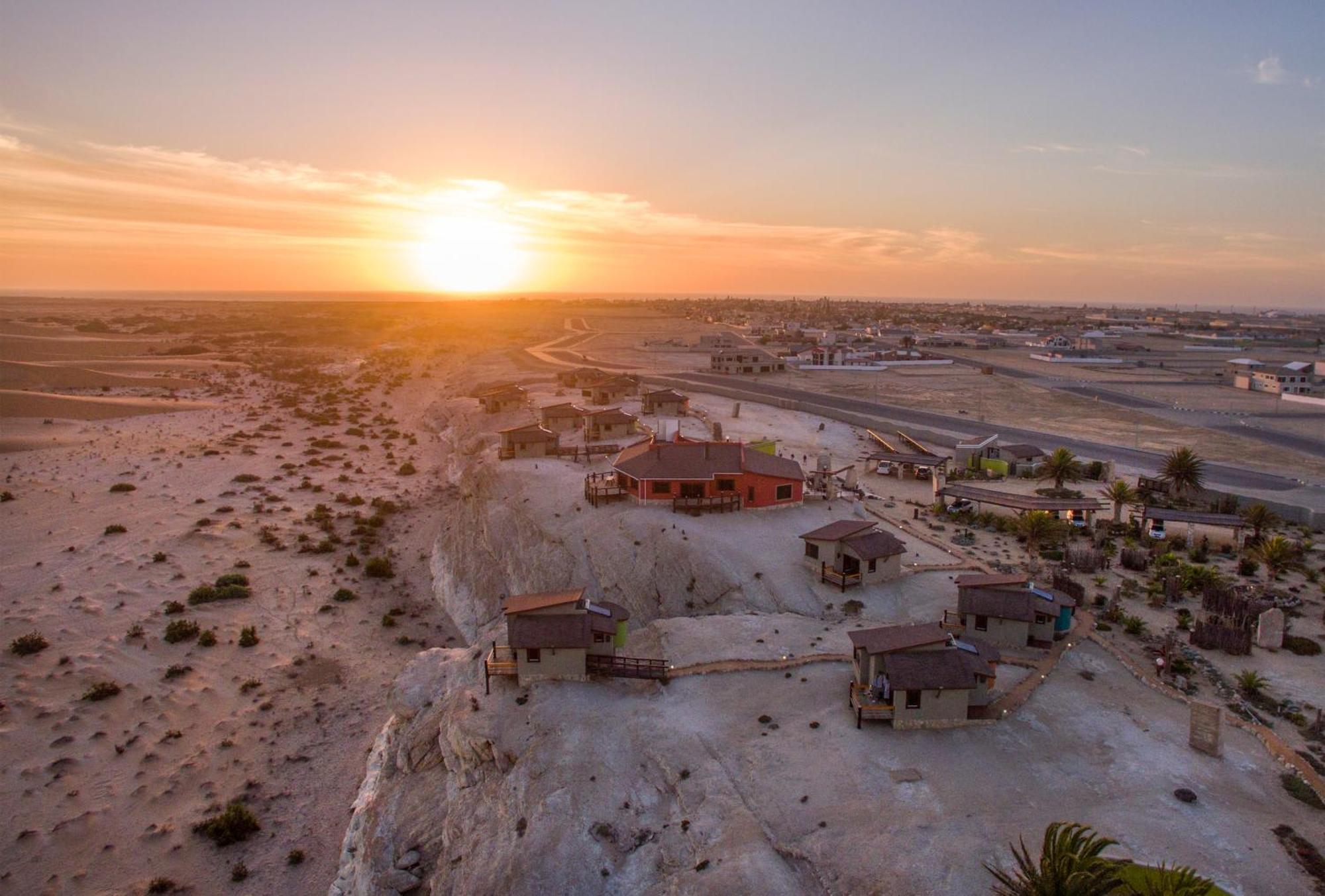 Desert Breeze Lodge Swakopmund Luaran gambar